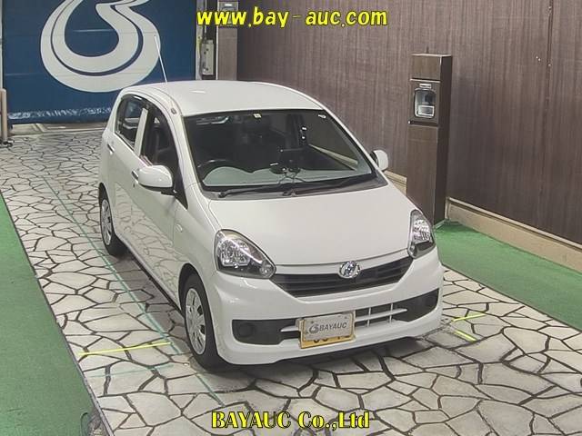 15047 DAIHATSU MIRA E S LA300S 2015 г. (BAYAUC)